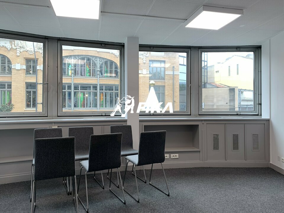 A LOUER plateau de BUREAUX 185 m2 - TOULOUSE 31000