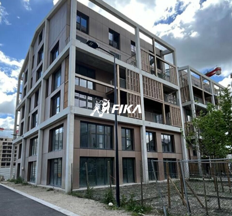 A VENDRE LOCAL COMMERCIAL 150 m2 BORDEAUX