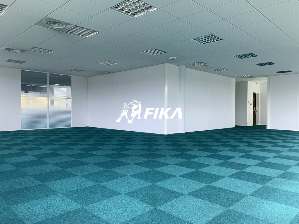 A LOUER BUREAUX  1092 m2 - (31300) TOULOUSE 