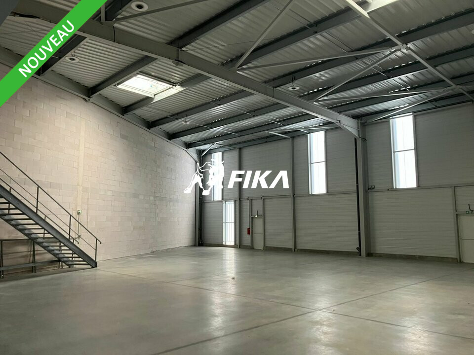 VEND LOCAL D'ACTIVITÉ 530 m2 (31400)