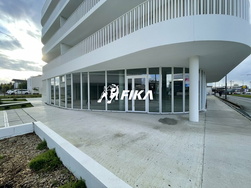 A VENDRE LOCAL COMMERCIAL 326 m2 - (33110) LE BOUSCAT