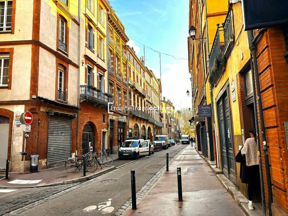 A CEDER LOCAL COMMERCIAL 25m&sup2; QUARTIER CARMES TOULOUSE 31000