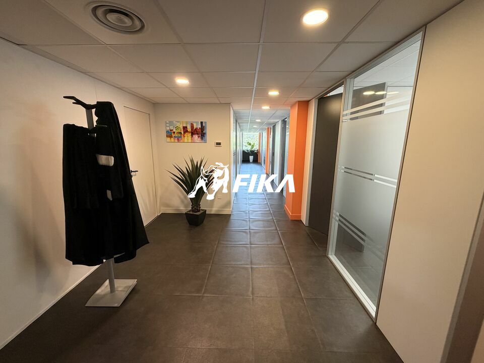 A VENDRE BUREAUX 199,4 m2 - (31200) TOULOUSE