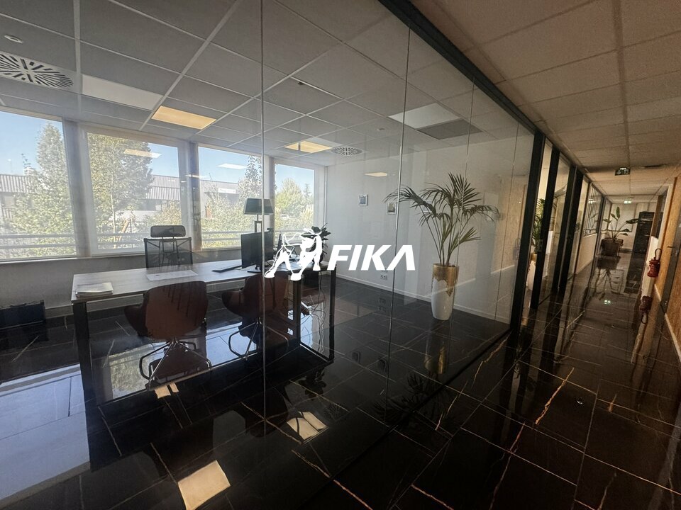 A vendre - bureaux exceptionnels 455 m2 - à Pessac                     