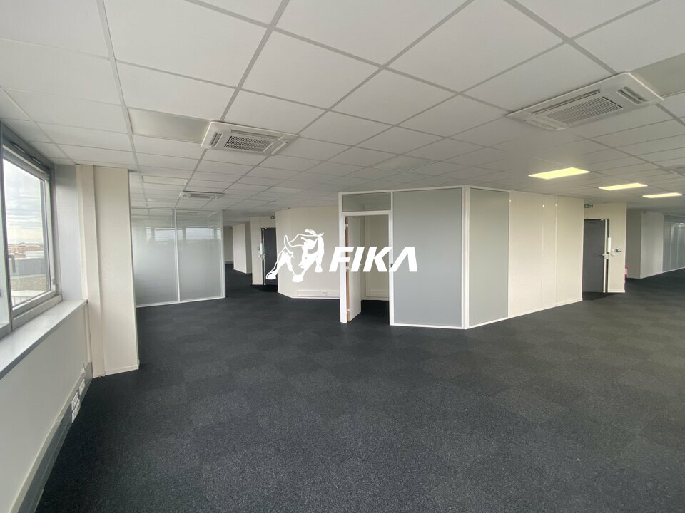 A LOUER BUREAUX - 464 m2 (31700) BLAGNAC