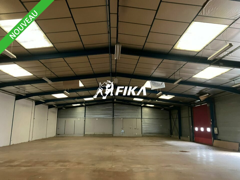 VEND EBATIMENT D'ACTIVITÉ 950 m2 - 31100