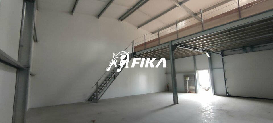 A VENDRE LOCAL D'ACTIVITÉ 170 m2 - (31700) CORNEBARRIEU