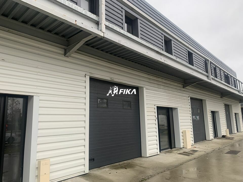 A VENDRE LOCAL D'ACTIVITÉ 99 m2 - (31170) COLOMIERS