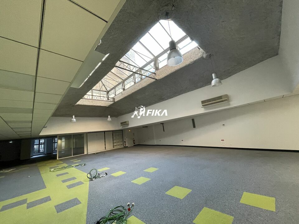 A VENDRE BUREAUX 710m2 - (31000) TOULOUSE