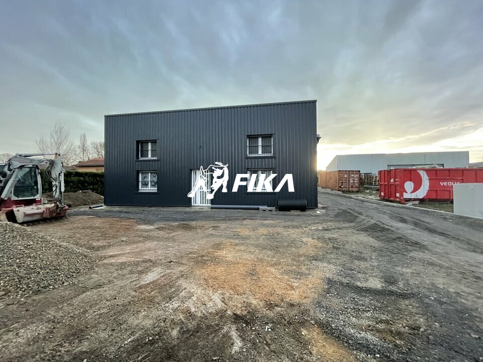 A VENDRE LOCAL D'ACTIVITE 250 m2 - (31280) DREMIL LAFAGE