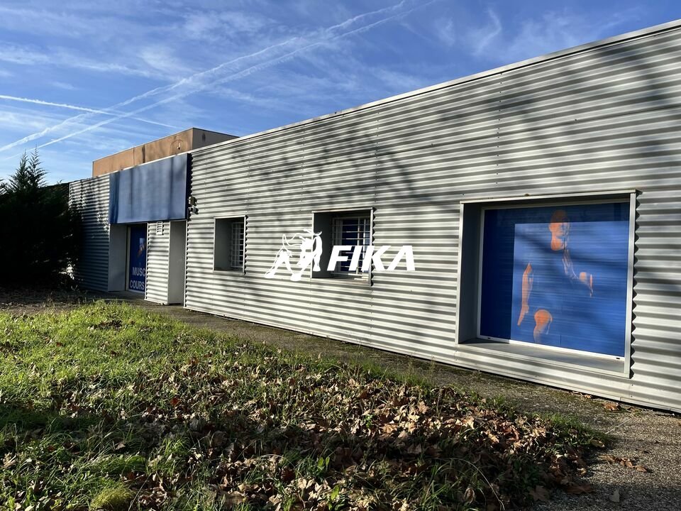 A VENDRE LOCAL D'ACTIVITÉ 490 m2 - (31830) PLAISANCE-DU-TOUCH