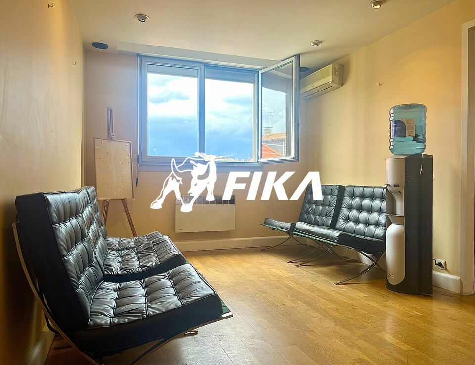 A VENDRE BUREAUX 61 m2 - (33000) BORDEAUX