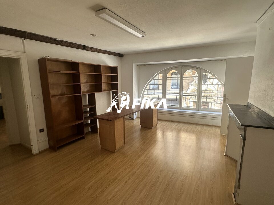 A VENDRE BUREAUX 89 m2 - (31000) TOULOUSE