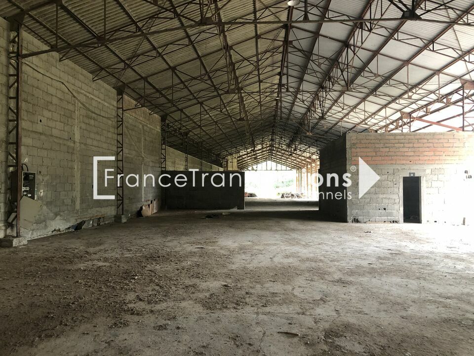 A LOUER - FONCIER / LOCAL D'ACTIVITE SECTEUR EST MONTAUBAN. 