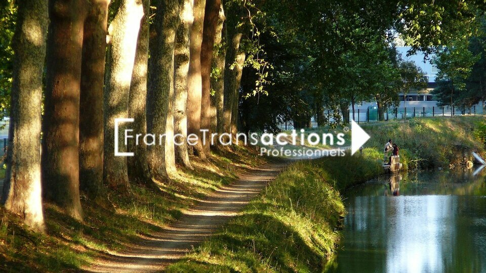 A LOUER LOCAL NEUF 107 M² 31300 TOULOUSE
