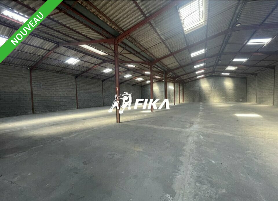 VEND LOCAL D'ACTIVITÉ 1200 m2 - SAINT-ALBAN