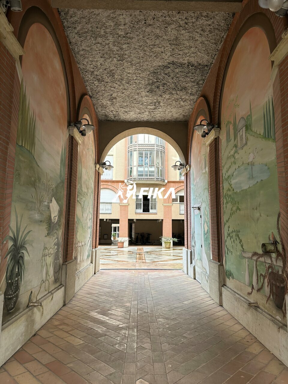 A LOUER BUREAUX 80 m2 - (31000) TOULOUSE