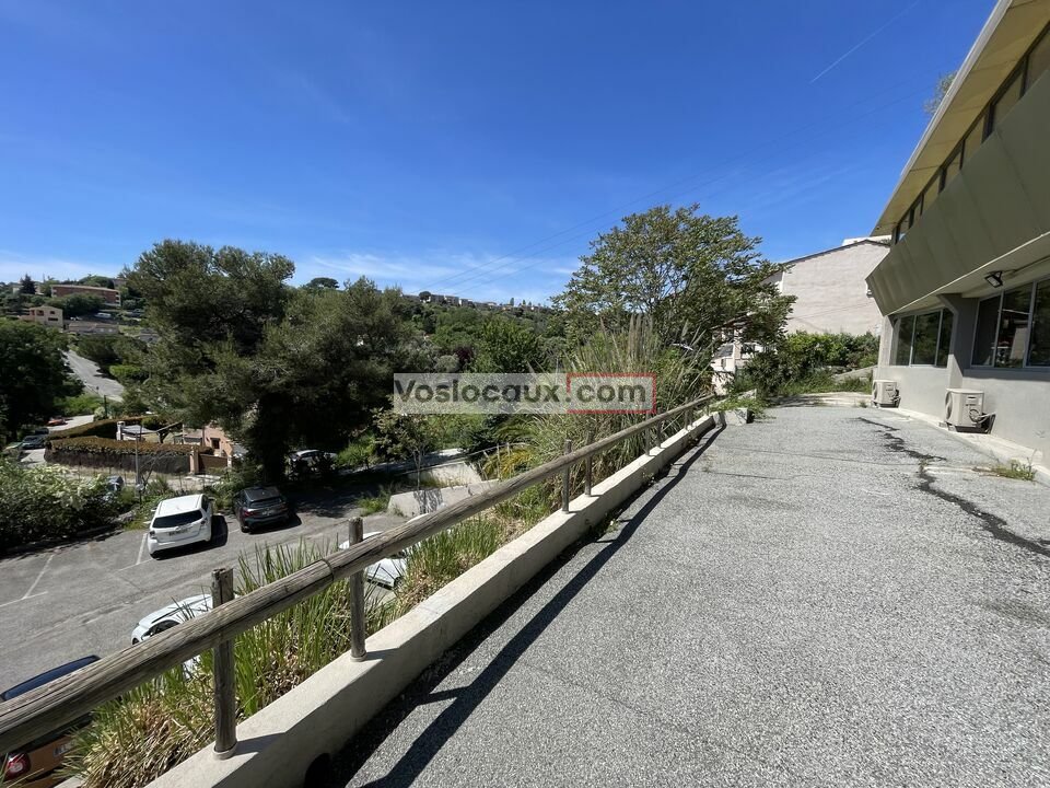 A louer Bureaux 325m² Villeneuve-Loubet