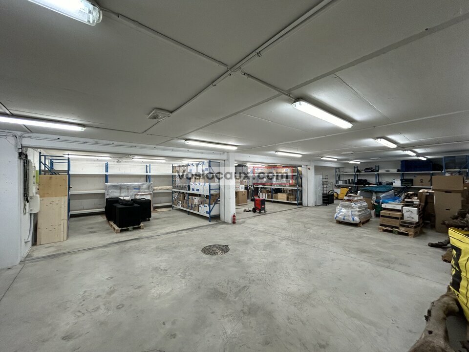 A louer : Box de 41m² à GRASSE