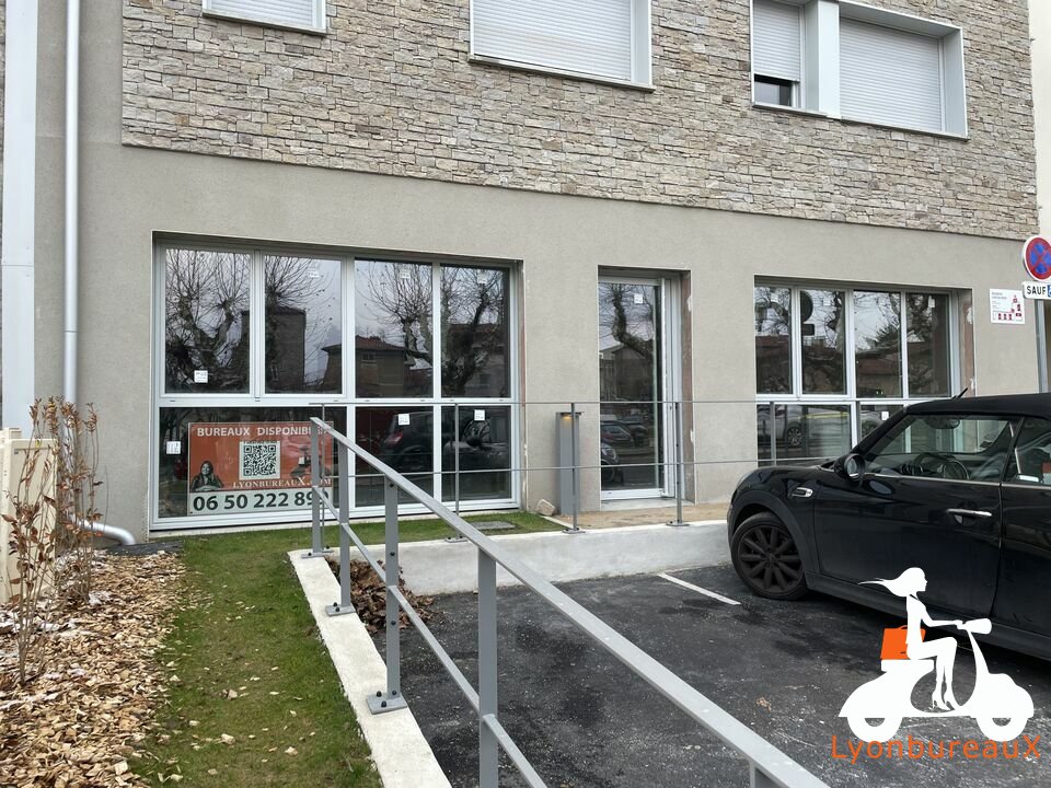 VENTE - LOCAL COMMERCIAL - 75 m2+ parking - 69510 SOUCIEU EN JARREST