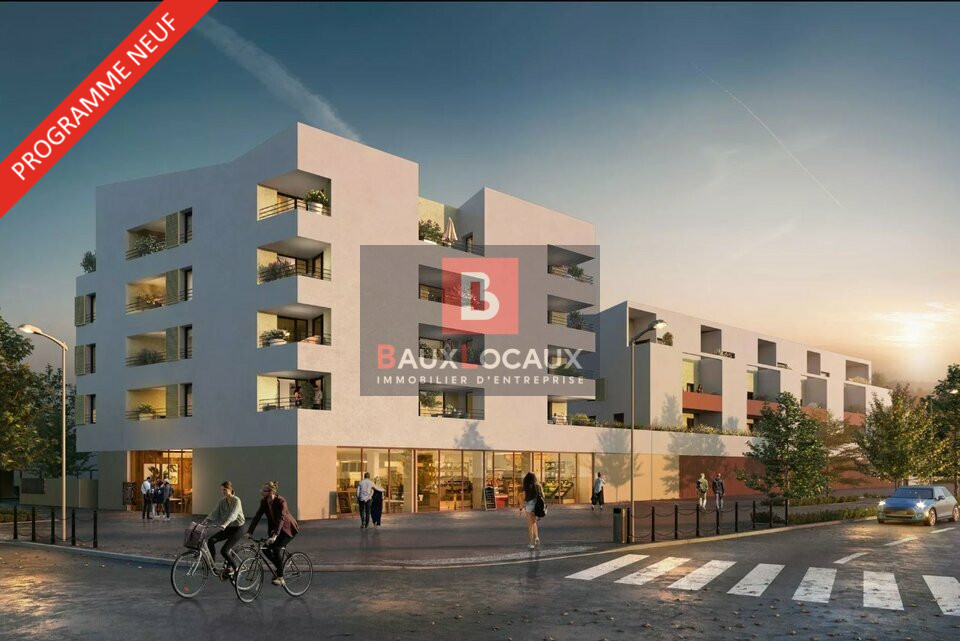 A vendre Local commercial  224m² Avignon