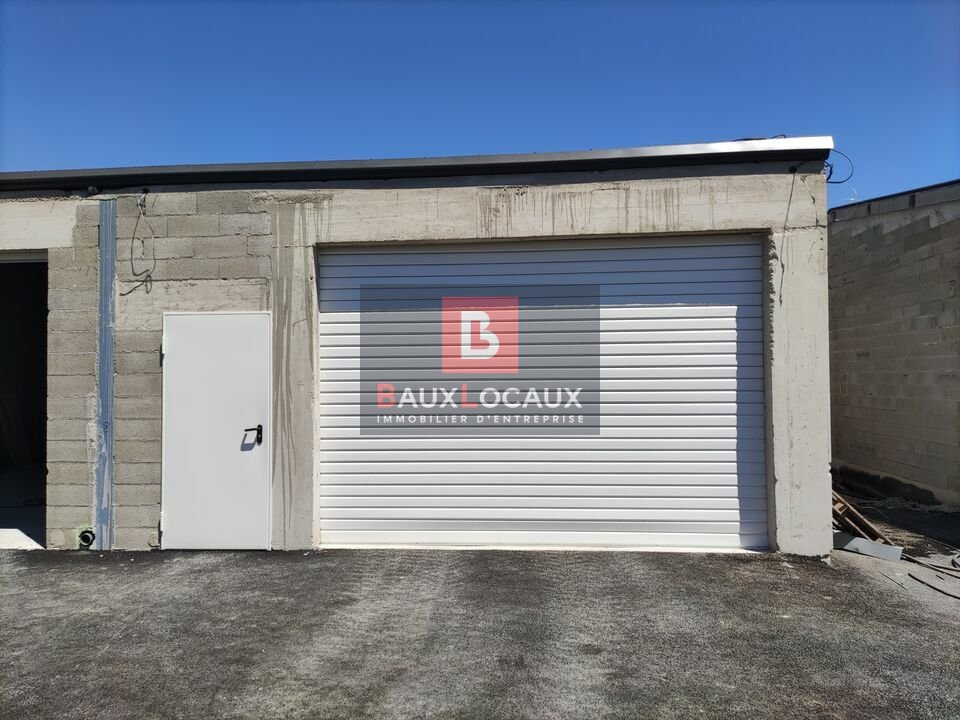 LOCATION ENTREPOT 94 m² SALON DE PROVENCE