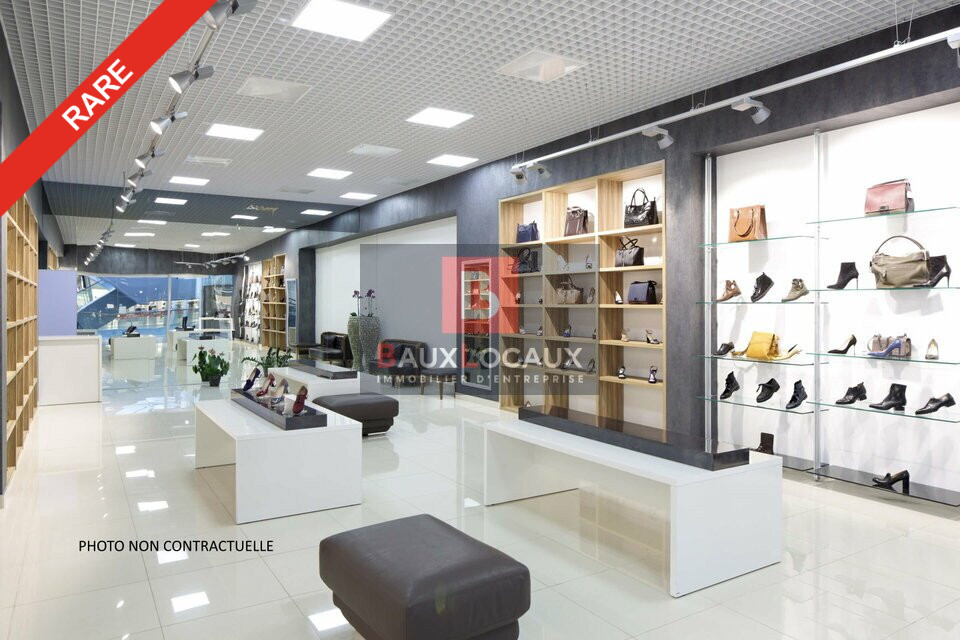 A vendre Local commercial  200m² Vaison-la-Romaine