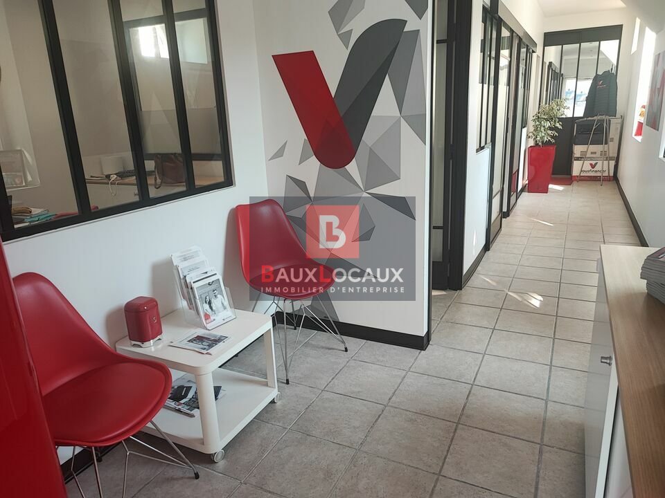 LOCATION LOCAL COMMERCIAL 50 m² SALON DE PROVENCE