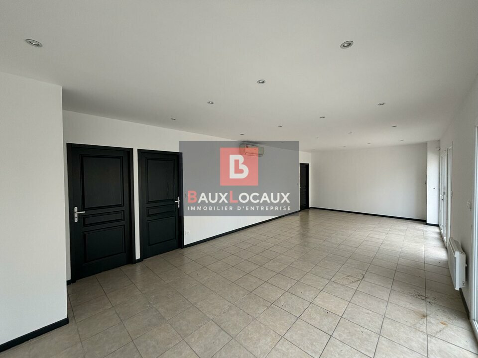 LOCATION LOCAL COMMERCIAL 100 m² ISTRES