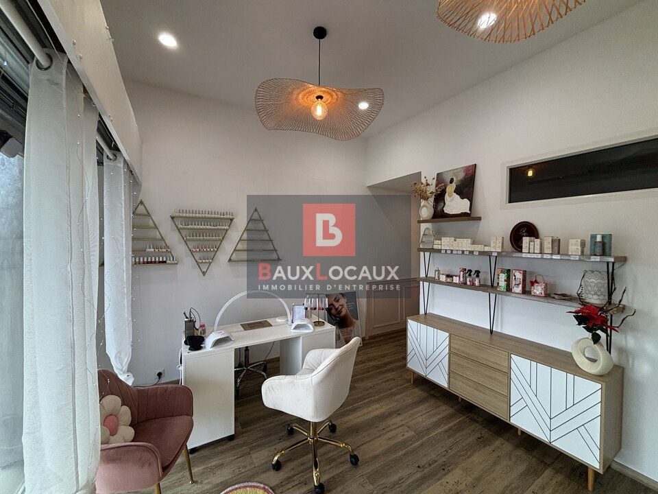 A vendre Fonds de commerce 69m² Les Angles