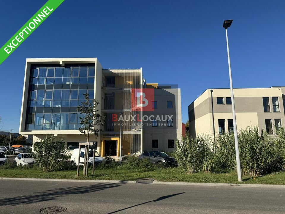 A VENDRE LOCAL COMMERCIAL DE 112 M² EMPLACEMENT PREMIUM - AGROPARC 