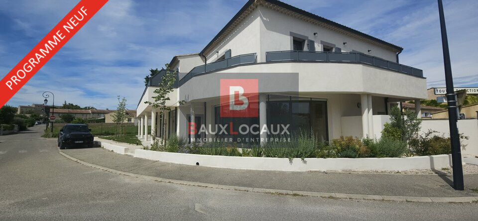À VENDRE  Local commercial / professionnel de 40 m² à Velleron