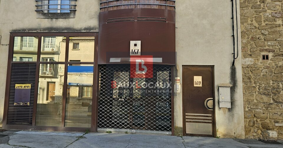 À LOUER  LOCAL COMMERCIAL / PROFESSIONNEL  257 m²  SORGUES