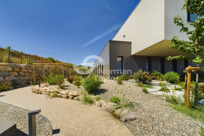 A louer Bureaux 150m² Grabels