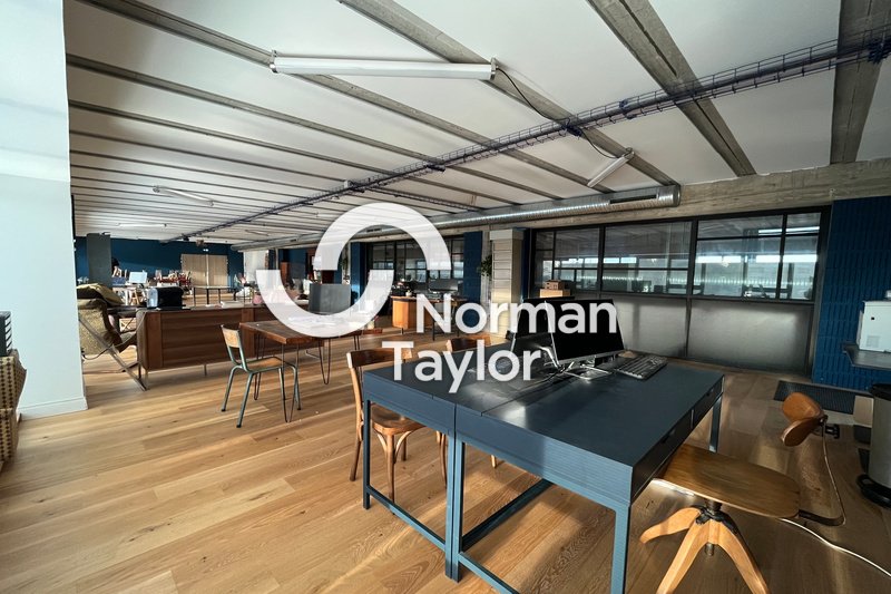 A louer Bureaux 306m² Castelnau-le-Lez