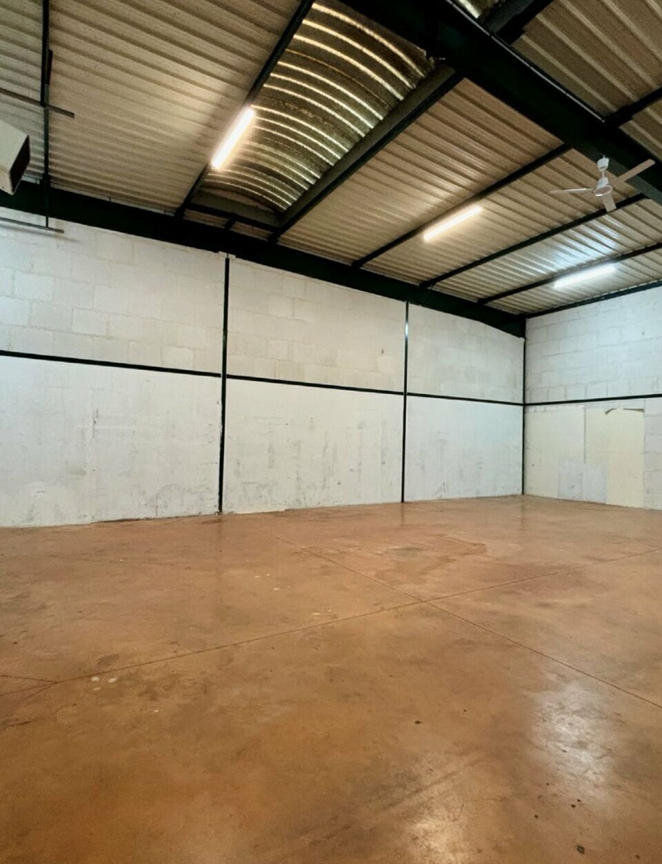 A louer Locaux d'activité 1095m² Villepinte