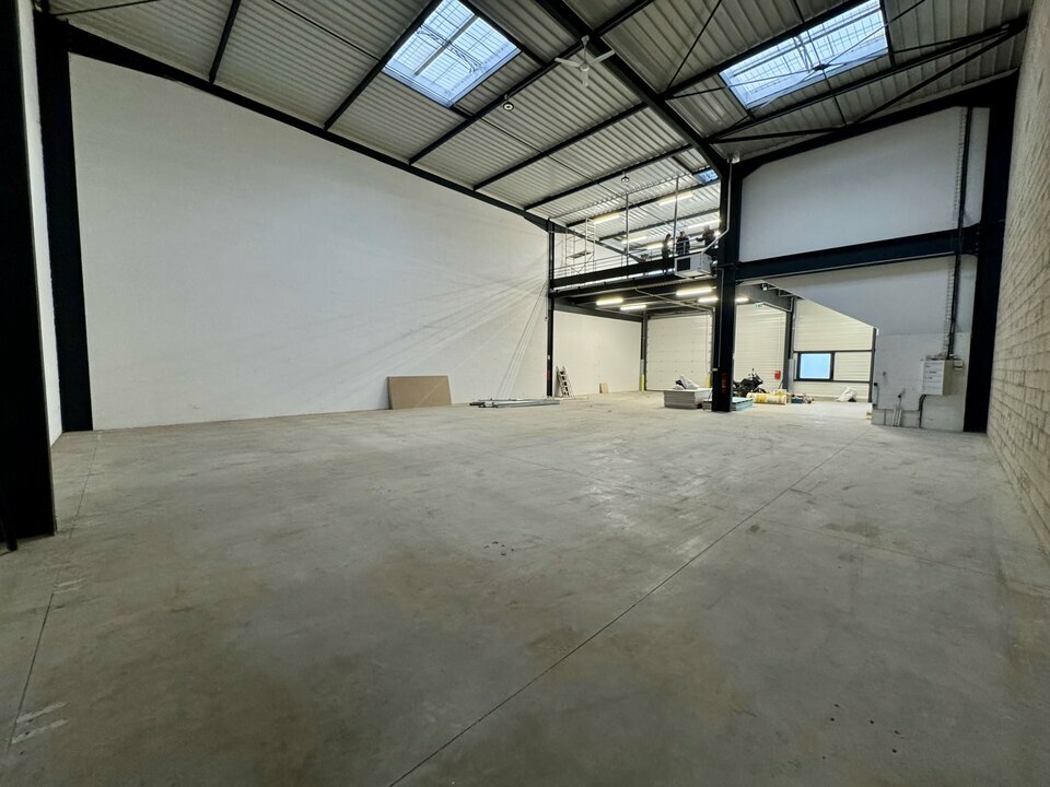 A louer Locaux d'activité 497m² Groslay