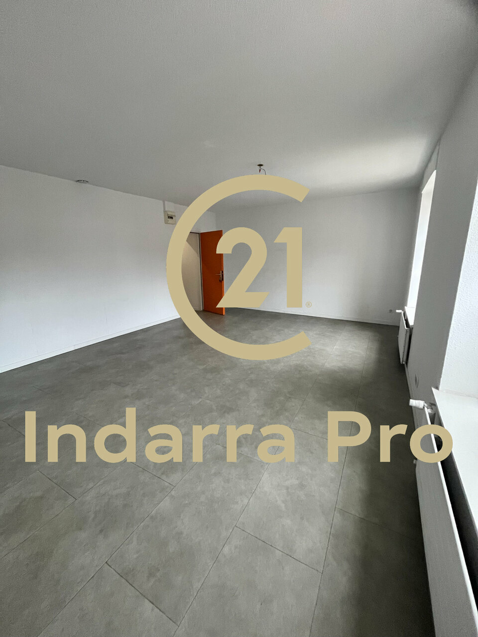 Bureaux à louer - 146.0 m2 - 64 - Pyrenees-Atlantiques