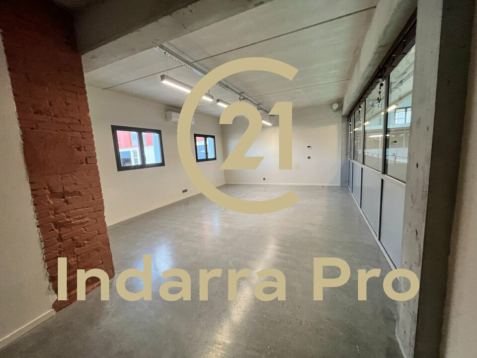 Bureaux à louer - 40.0 m2 - 64 - Pyrenees-Atlantiques