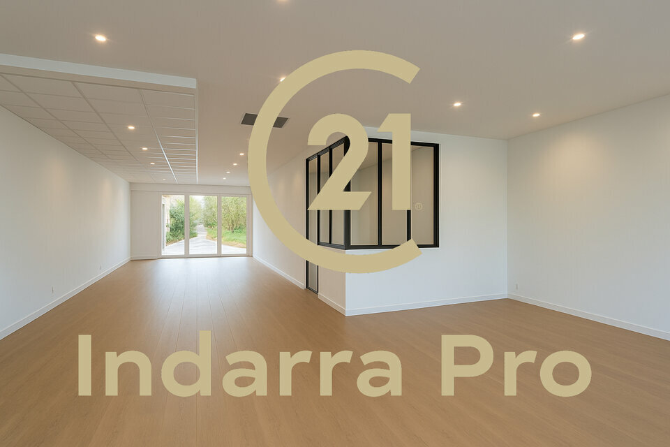Local commercial à vendre - 66.0 m2 - 64 - Pyrenees-Atlantiques