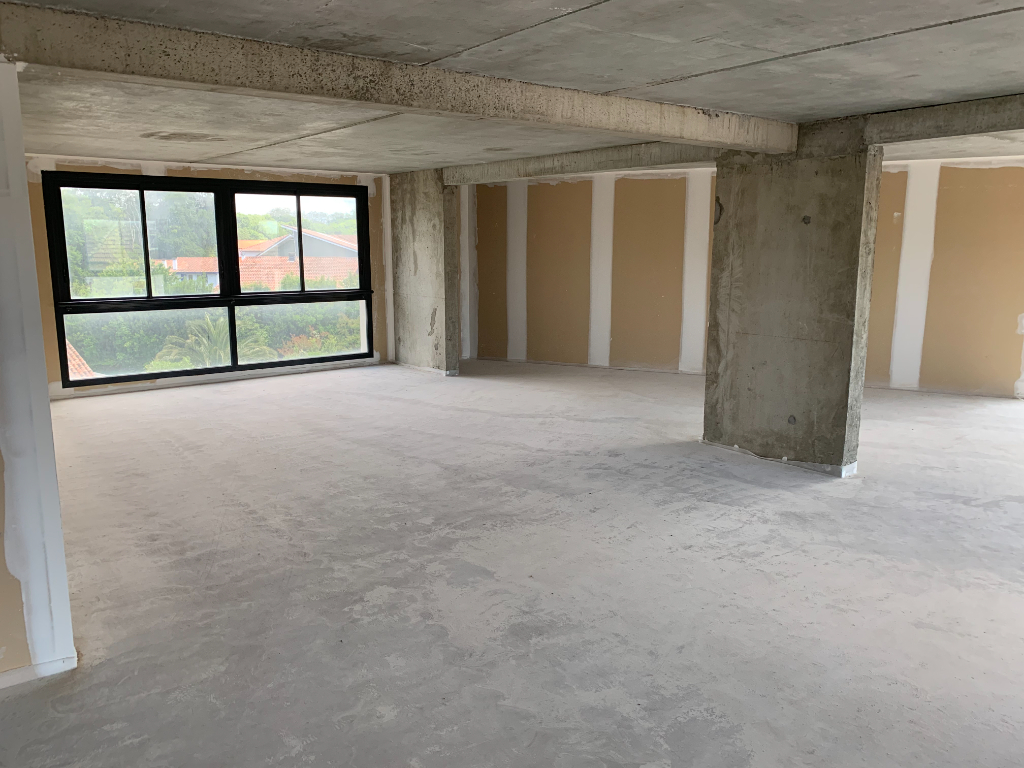 Agrandir la photo Bureaux à vendre - 120.33 m2 - 40 - Landes