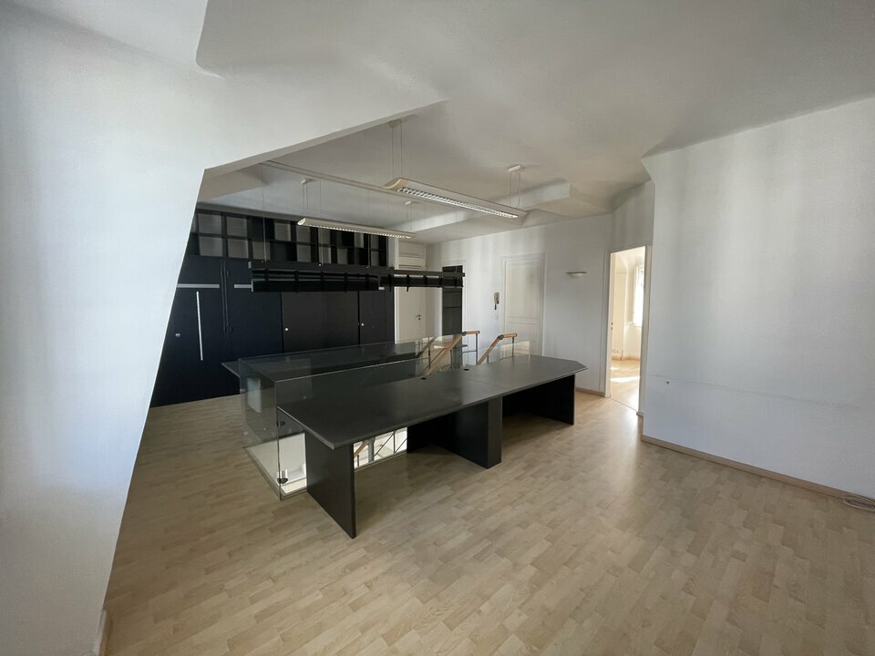 Bureaux à louer - 120.0 m2 - 64 - Pyrenees-Atlantiques