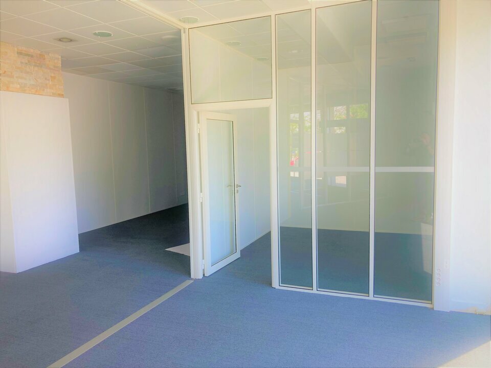 Agrandir la photo Tous commerces à louer - 330.0 m2 - 64 - Pyrenees-Atlantiques