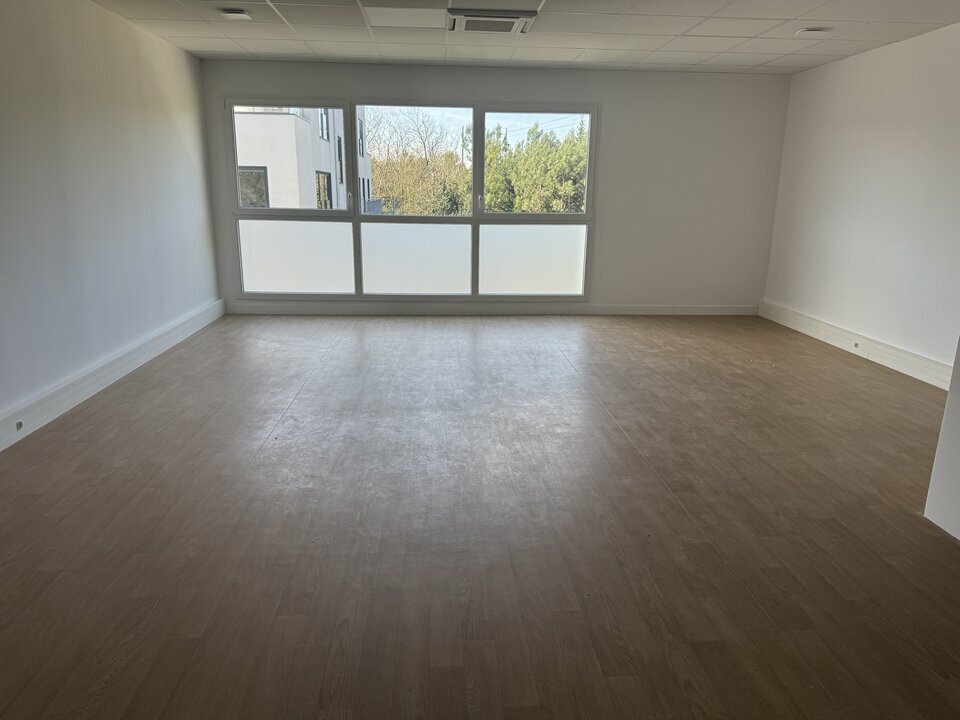 Bureaux à louer - 50.0 m2 - 64 - Pyrenees-Atlantiques