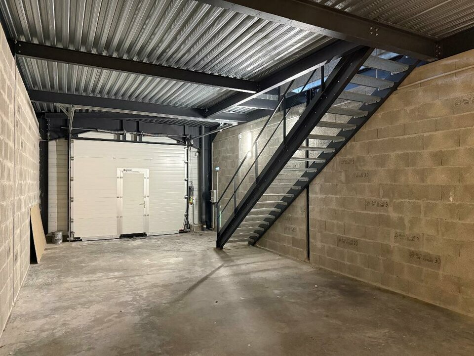 Local d'activité à louer - 172.0 m2 - 64 - Pyrenees-Atlantiques