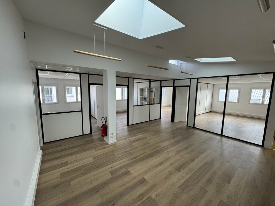 Bureaux à louer - 130.0 m2 - 64 - Pyrenees-Atlantiques