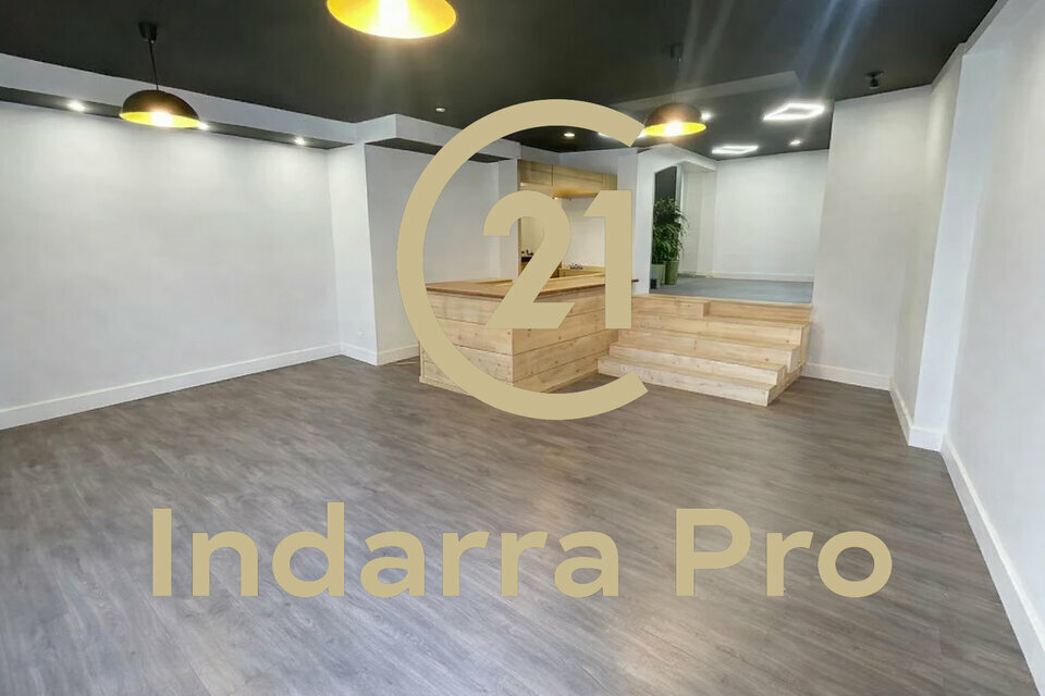 Local commercial à vendre - 104.0 m2 - 64 - Pyrenees-Atlantiques