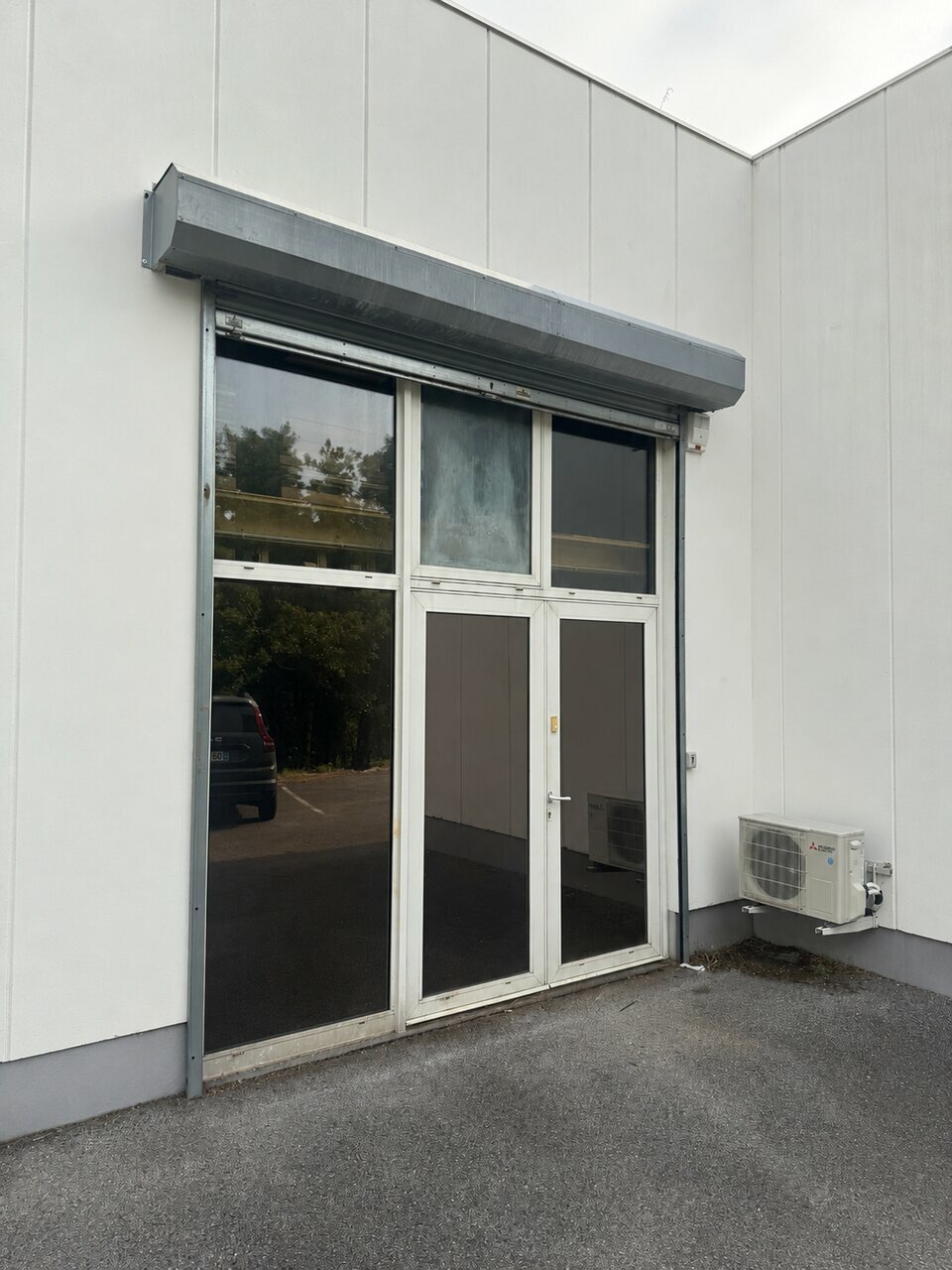 Local d'activité à louer - 102.0 m2 - 64 - Pyrenees-Atlantiques
