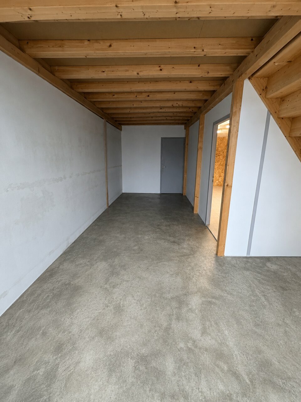 Local d'activité à louer - 102.0 m2 - 64 - Pyrenees-Atlantiques