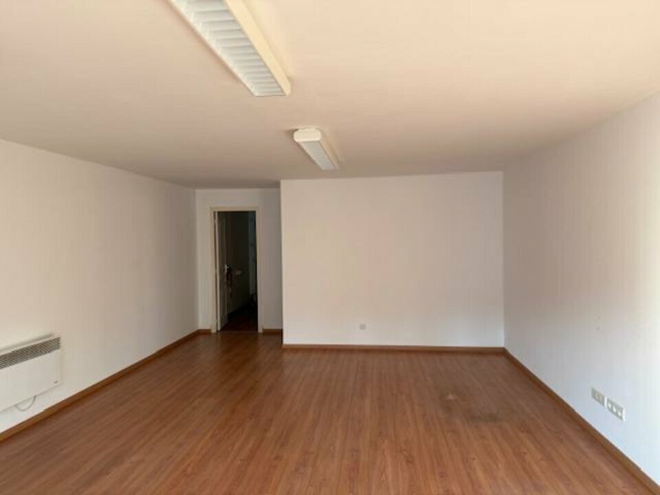 Bureaux à louer - 54.0 m2 - 64 - Pyrenees-Atlantiques